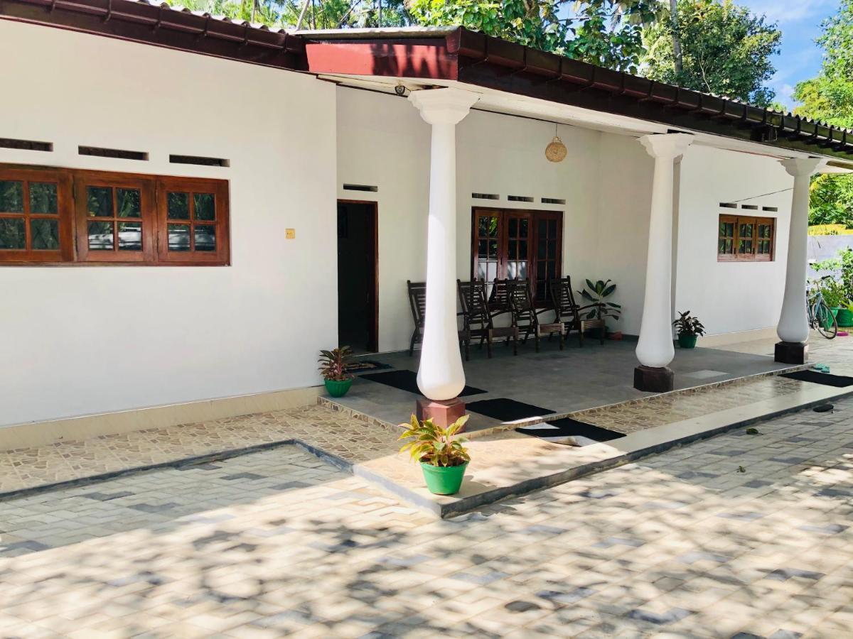 The Village Home Dikwella Exterior foto
